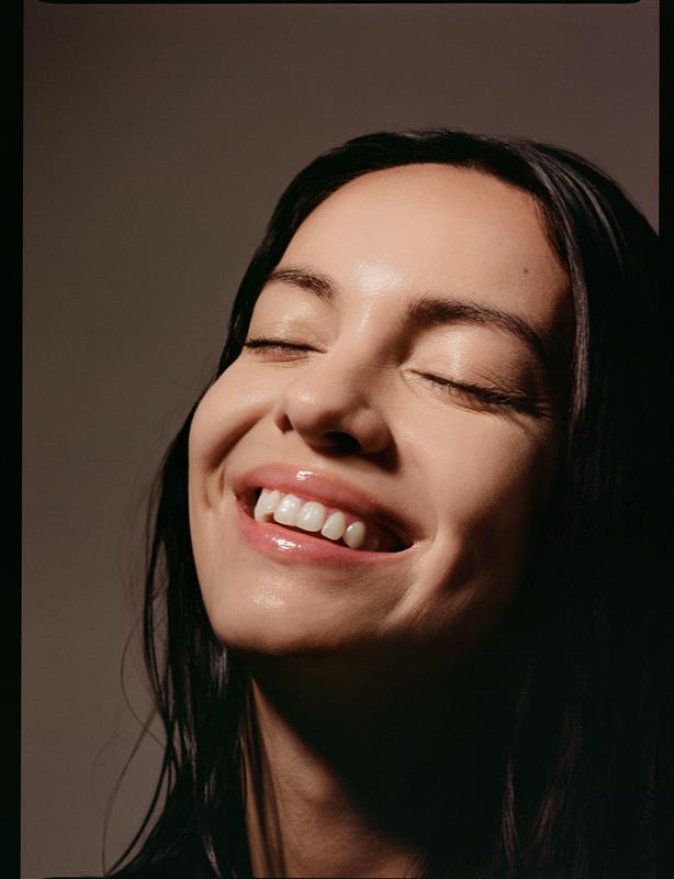 TCM-inspired herbal skincare routine for sensitive skin